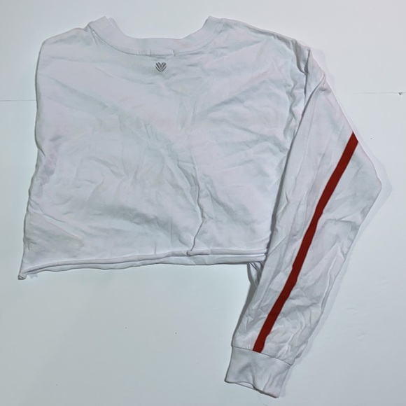 Forever 21 cropped long sleeve - Picture 2 of 3